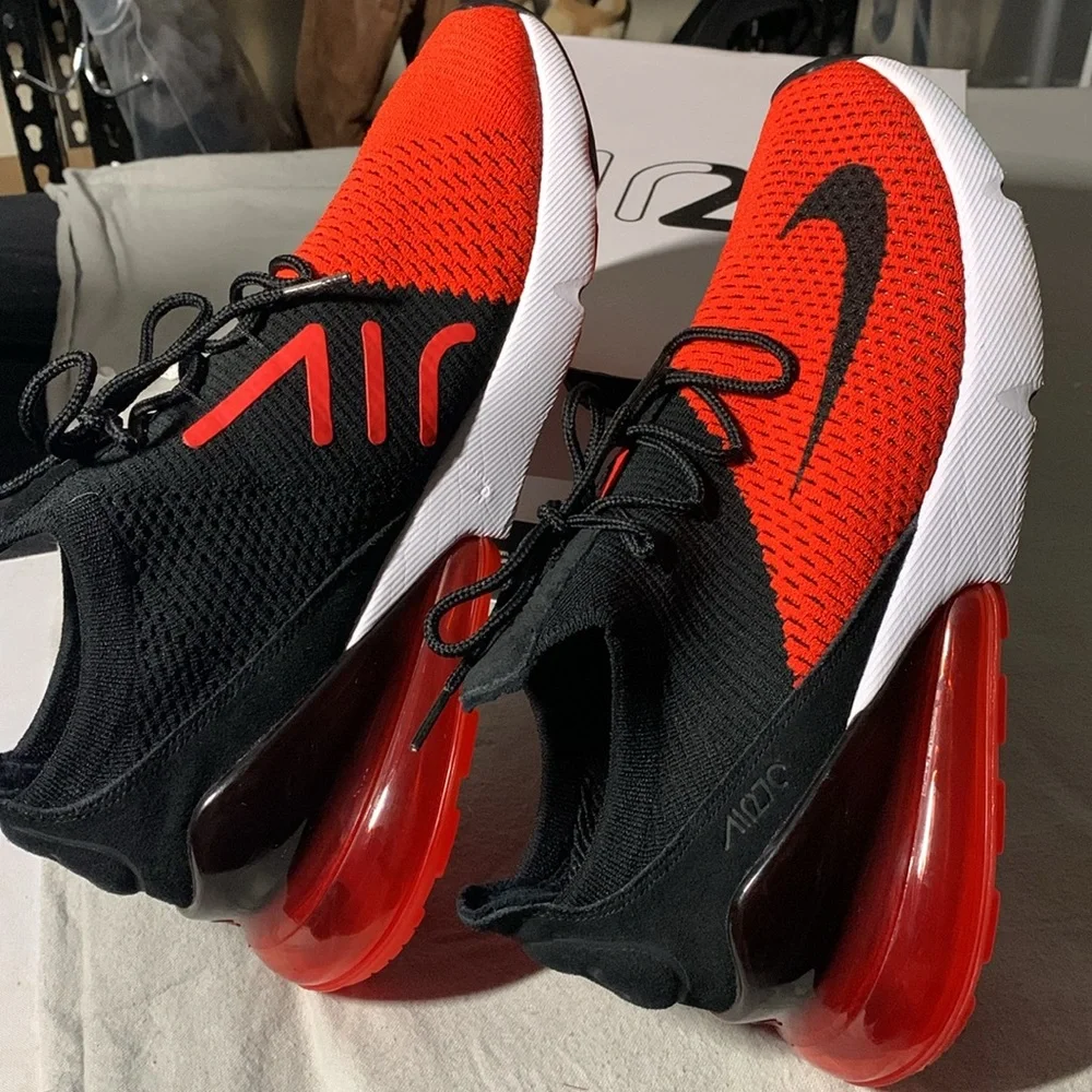 NIKE AIR MAX 270 FLYKNIT SIZE 10 MENS CHILE RED AND BLACK - Picture 7 of 9